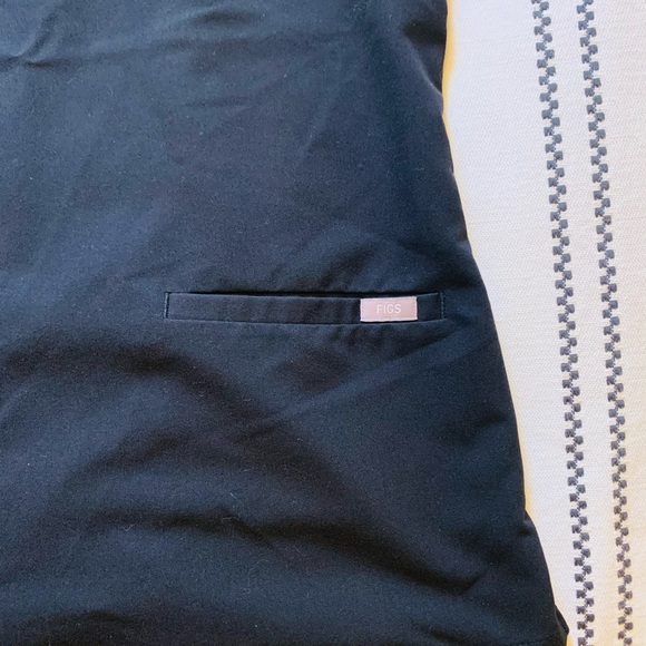 Figs Scrubs. Joggers with double pocket top. - Picture 4 of 8